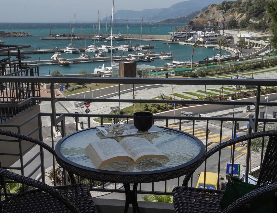 Sole Mare Hotel Ventimiglia Exterior photo